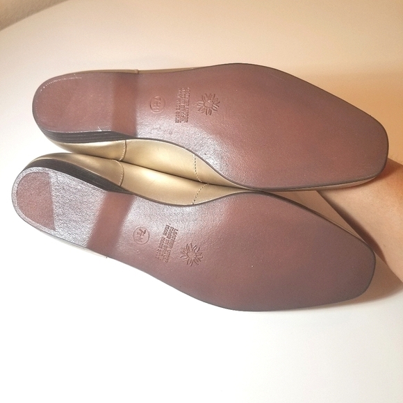 Partners Shoes - Picture 5 of 5